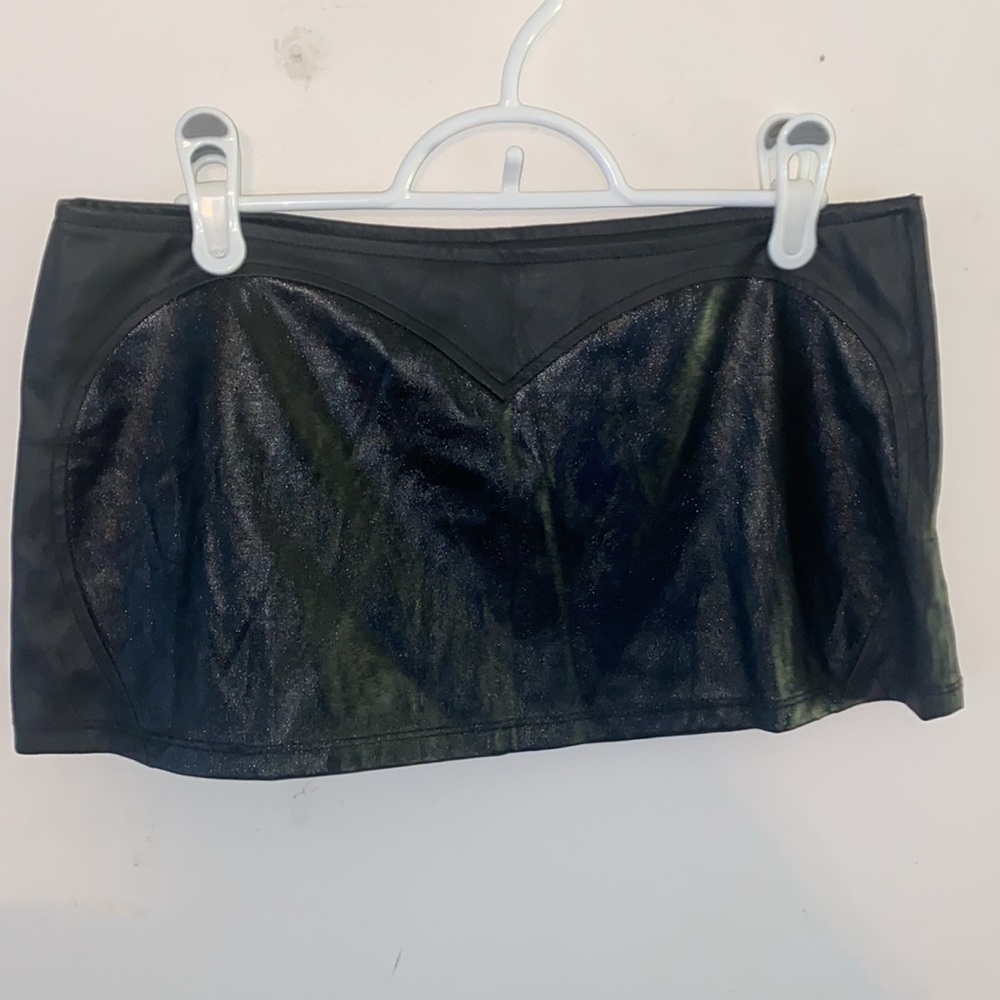 LIPSERVICE FETISH latex micro mini skirt - Picture 3 of 4
